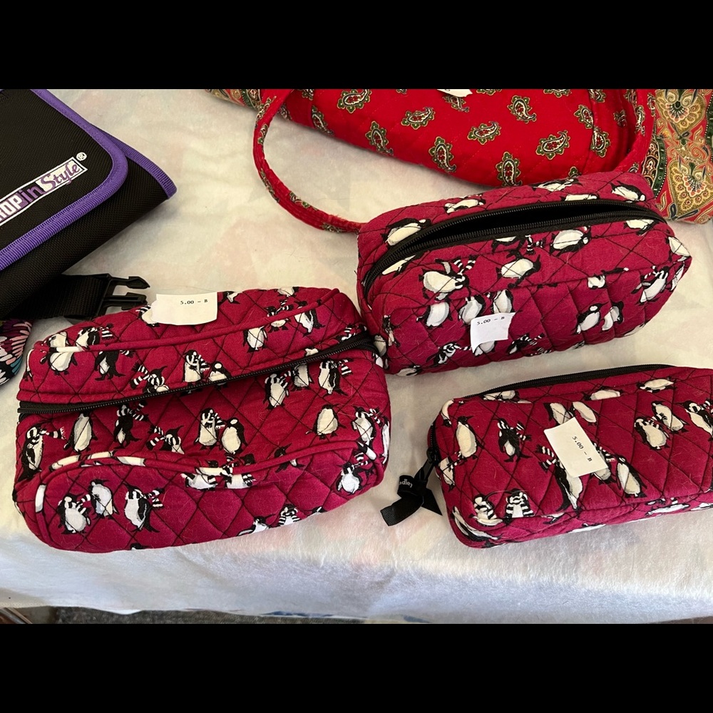 Vera Bradley cosmetic set
